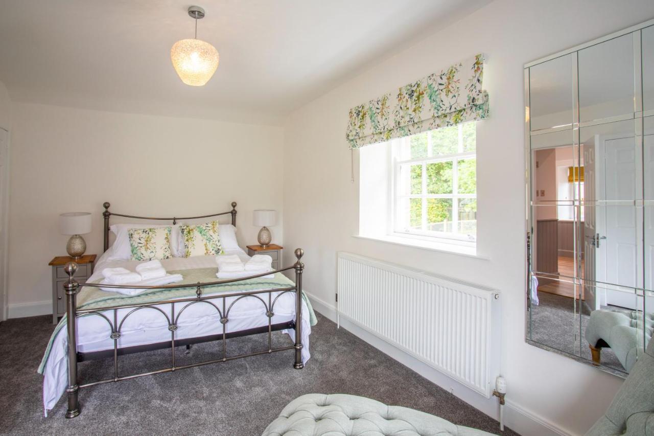 Laundry Cottage: Drumlanrig Castle ธอร์นฮิลล์ ภายนอก รูปภาพ