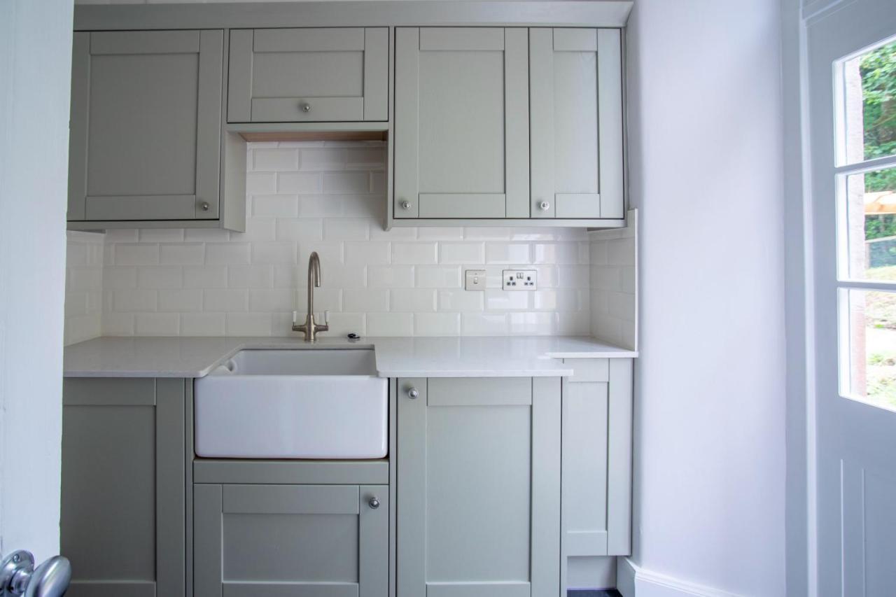 Laundry Cottage: Drumlanrig Castle ธอร์นฮิลล์ ภายนอก รูปภาพ