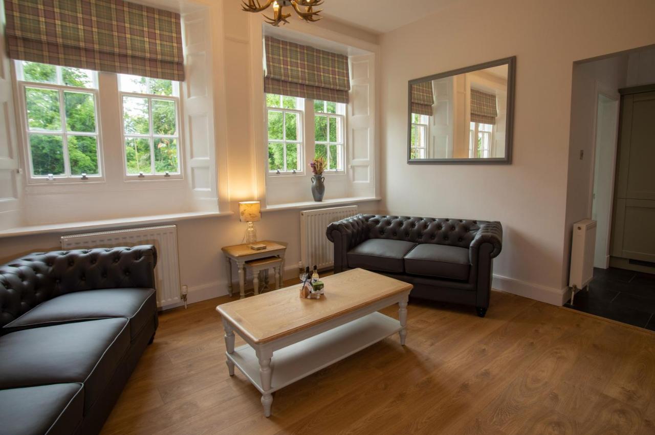 Laundry Cottage: Drumlanrig Castle ธอร์นฮิลล์ ภายนอก รูปภาพ
