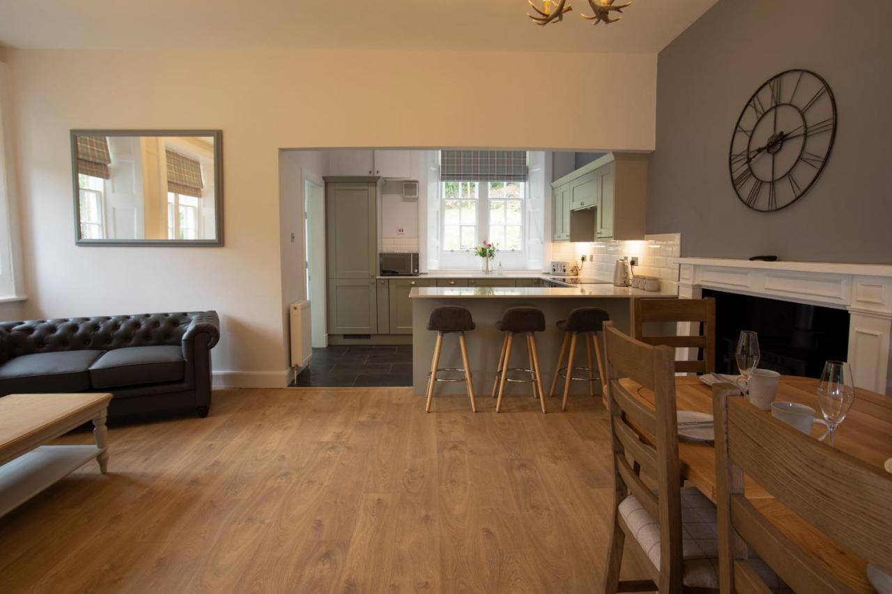 Laundry Cottage: Drumlanrig Castle ธอร์นฮิลล์ ภายนอก รูปภาพ