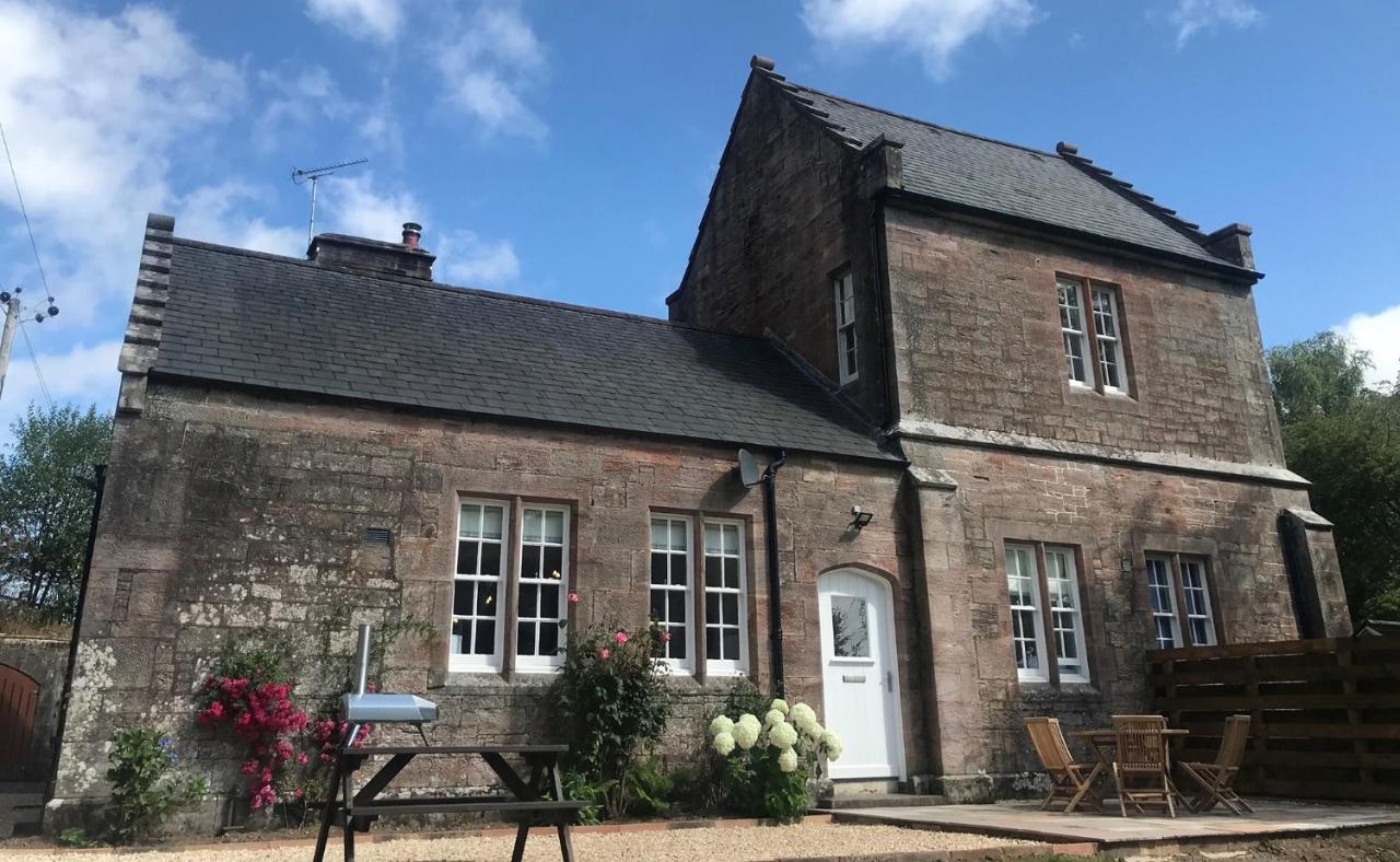 Laundry Cottage: Drumlanrig Castle ธอร์นฮิลล์ ภายนอก รูปภาพ